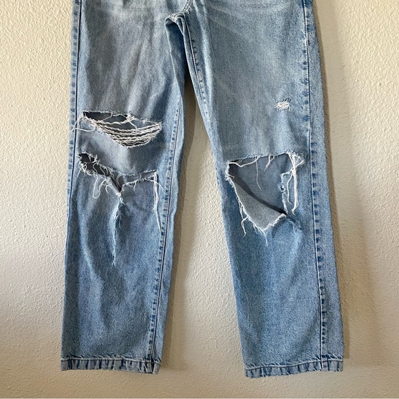 Cotton On Low Rise Straight Jeans Women’s Size 4 (26) Blue Light Wash Ripped Y2K - Picture 6 of 14